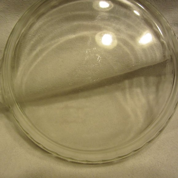 VTG 80'S PYREX PIE PLATE, CLEAR GLASS #228 B-N MADE IN USA - Picture 3 of 5